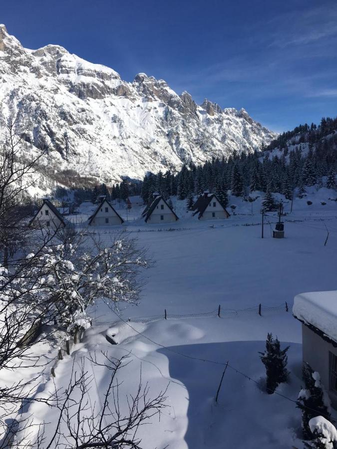 Guesthouse Skender Selimaj Valbone Bagian luar foto