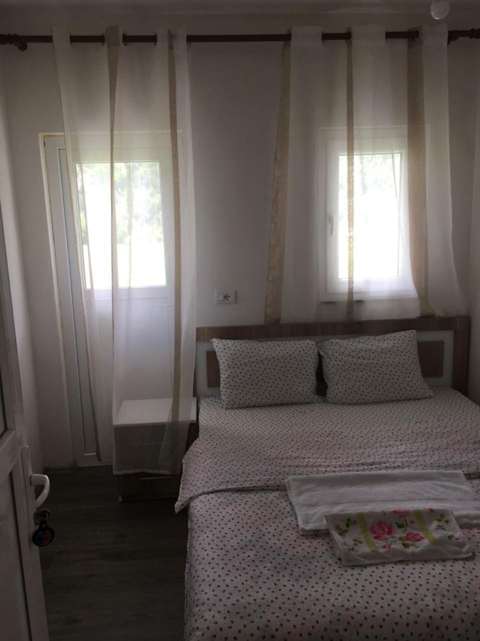 Guesthouse Skender Selimaj Valbone Bagian luar foto